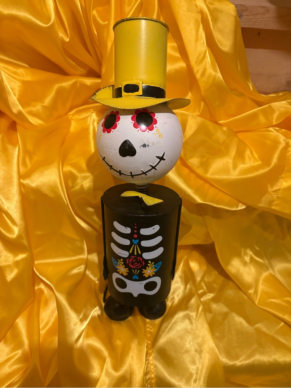 Day of the Dead Metal Skelton bobblehead decoration